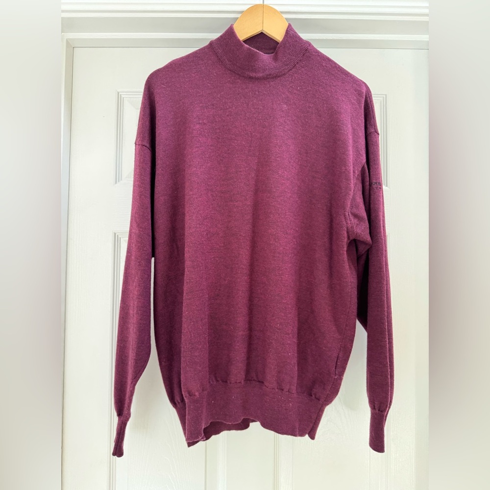 Burberry 100% Wool Burgandy Sweater